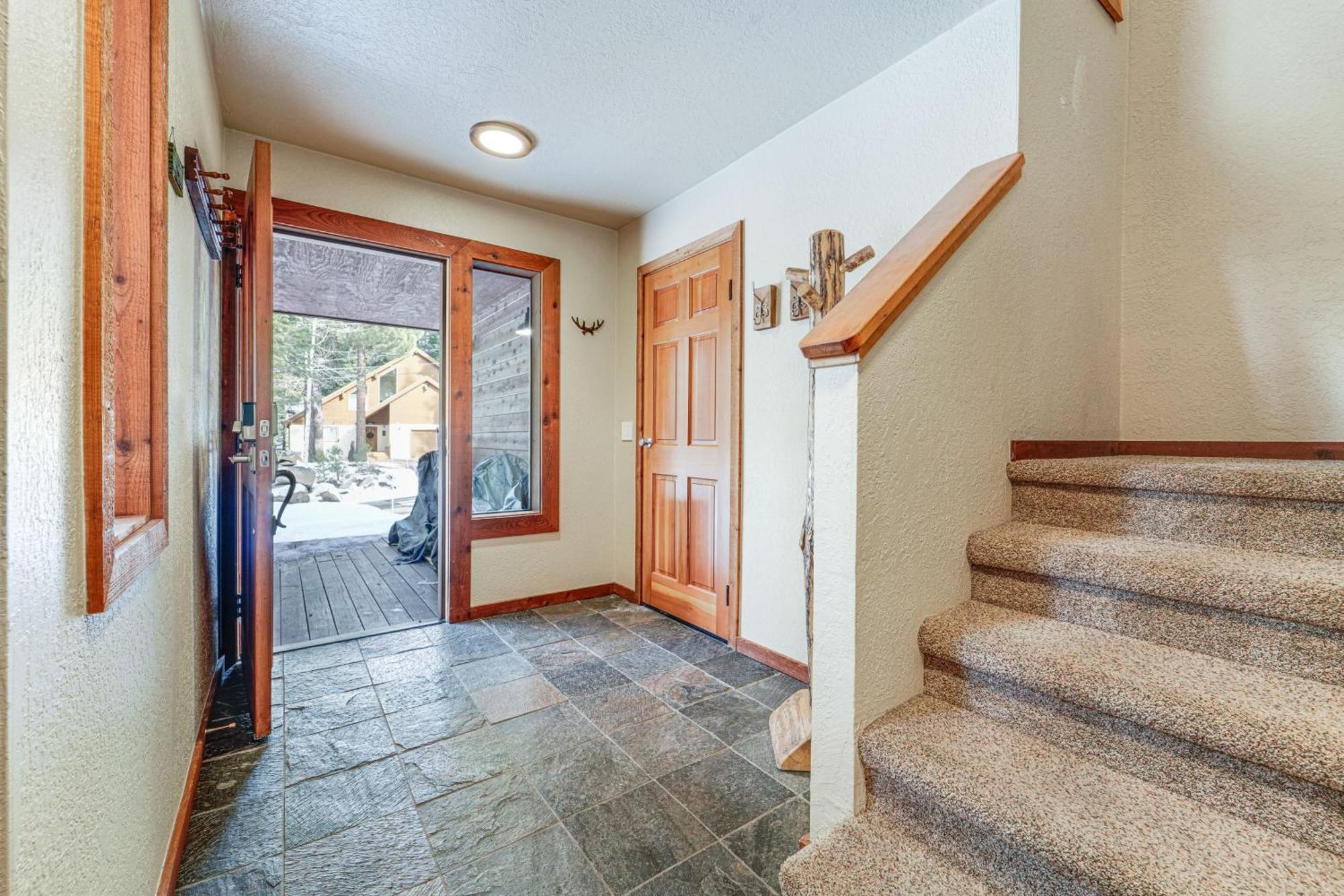 Family-Friendly Truckee Cabin In Tahoe Donner! Exterior foto